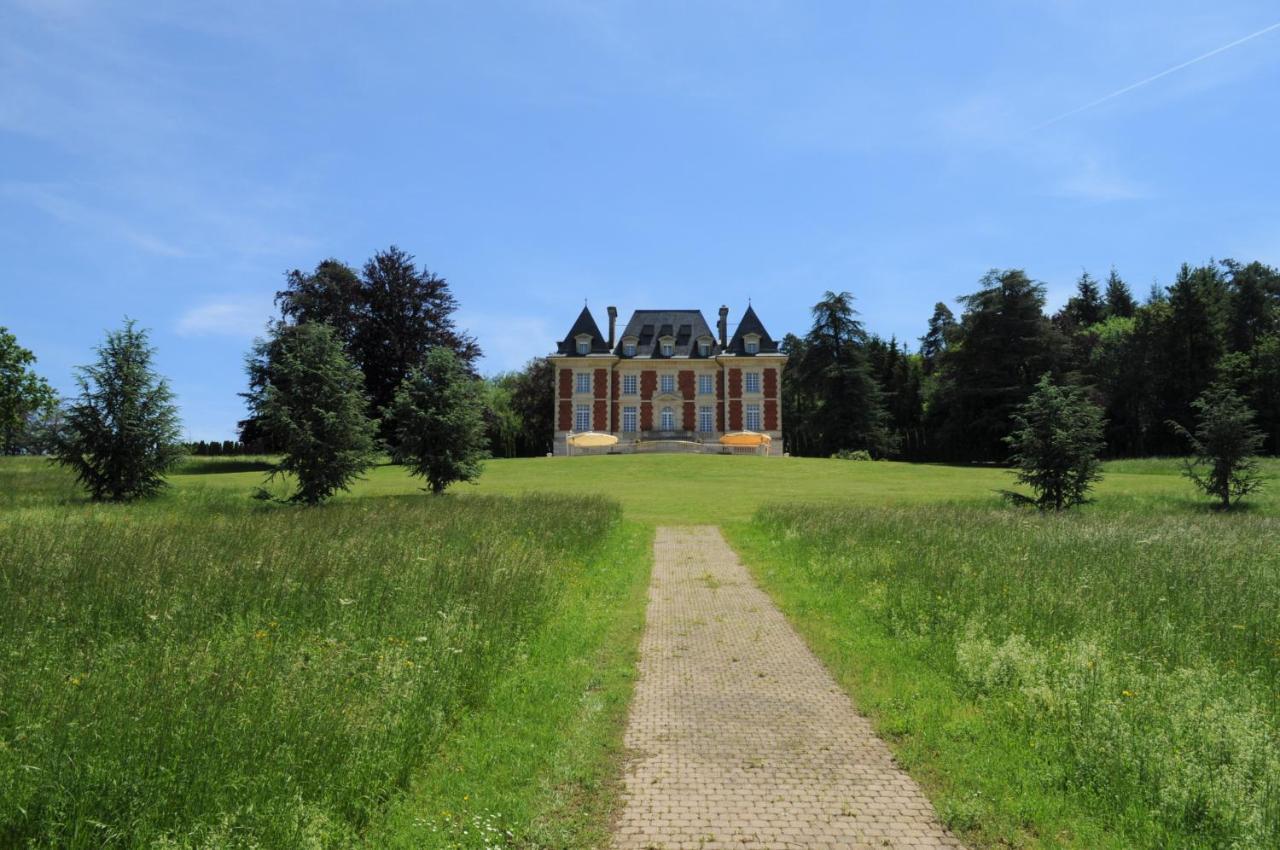ホテル Domaine De Mont-Renaud Boncourt エクステリア 写真