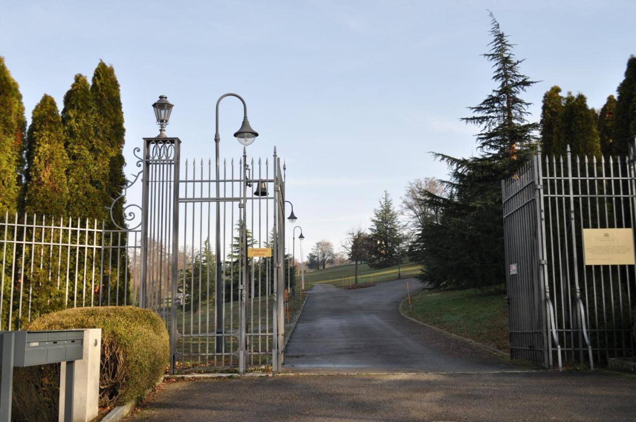ホテル Domaine De Mont-Renaud Boncourt エクステリア 写真