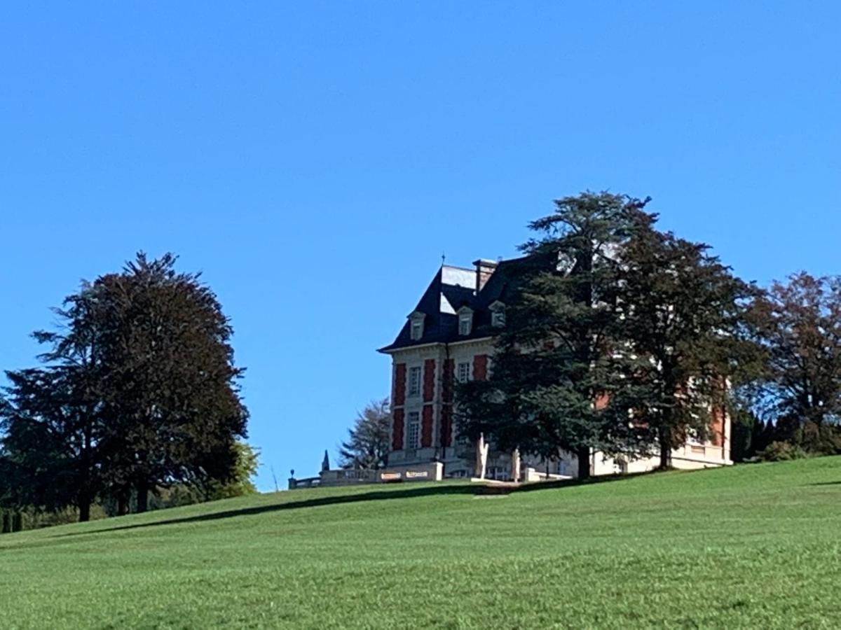 ホテル Domaine De Mont-Renaud Boncourt エクステリア 写真